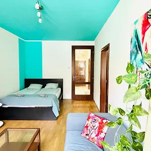 Appartamento K52, Budapest