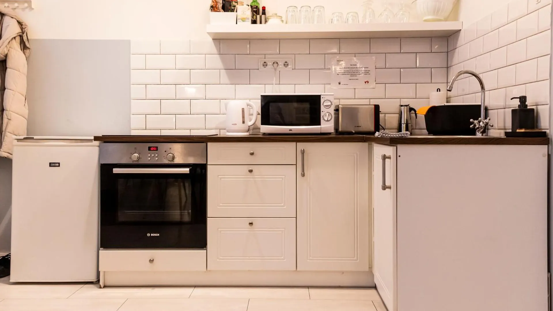 Klau33 Apartment In Party District Budapest