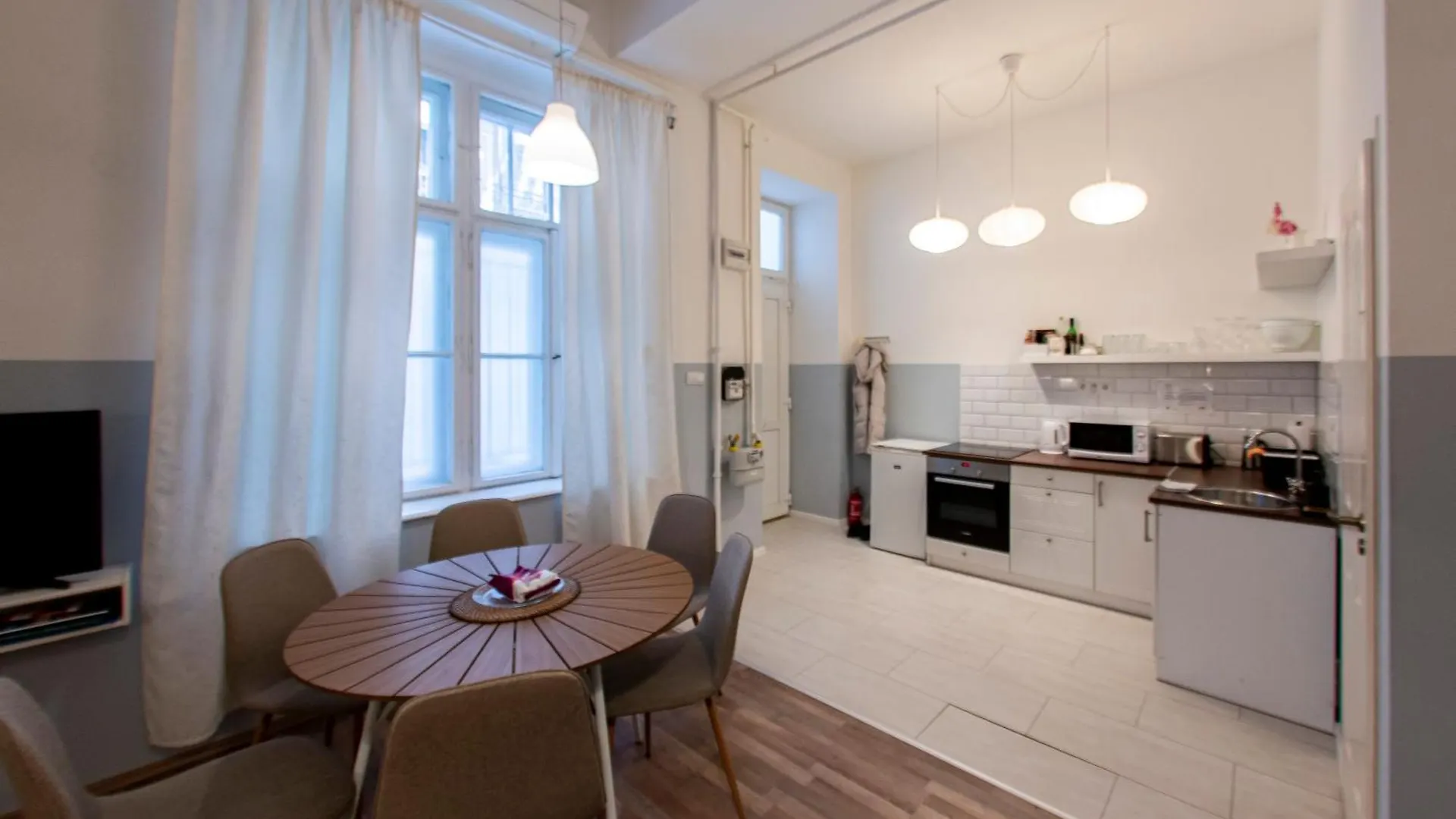 Klau33 Apartment In Party District Budapest